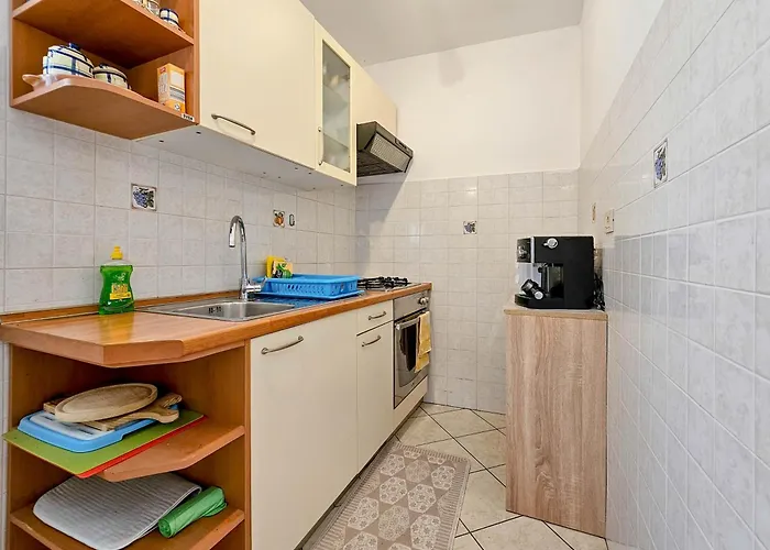 Valentino Apartman *